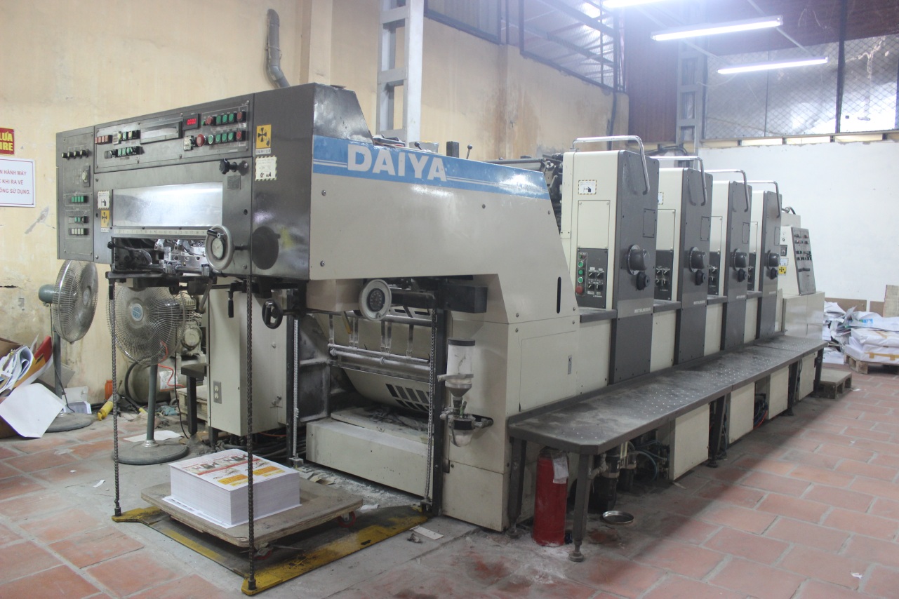 Hệ thống máy móc hiện đại phục vụ cho các kỹ thuật in ấn được chất lượng và hoàn hảo
